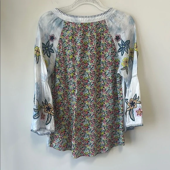 John•Mark Sz Small Embroidered Blue and White 3/4 Sleeve Boho Blouse - Picture 7 of 12